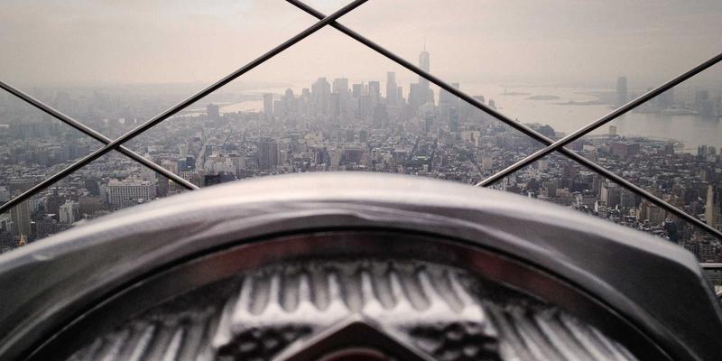 小熊饼干健康化转型：无麸质、低糖配方如何赢得休闲零食市场？